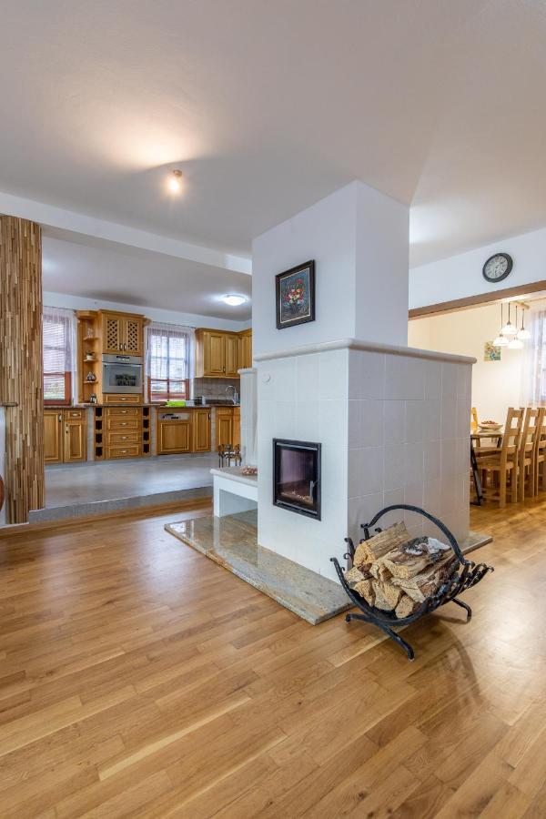 Tatryhome - Dom Veľký Slavkov Extérieur photo