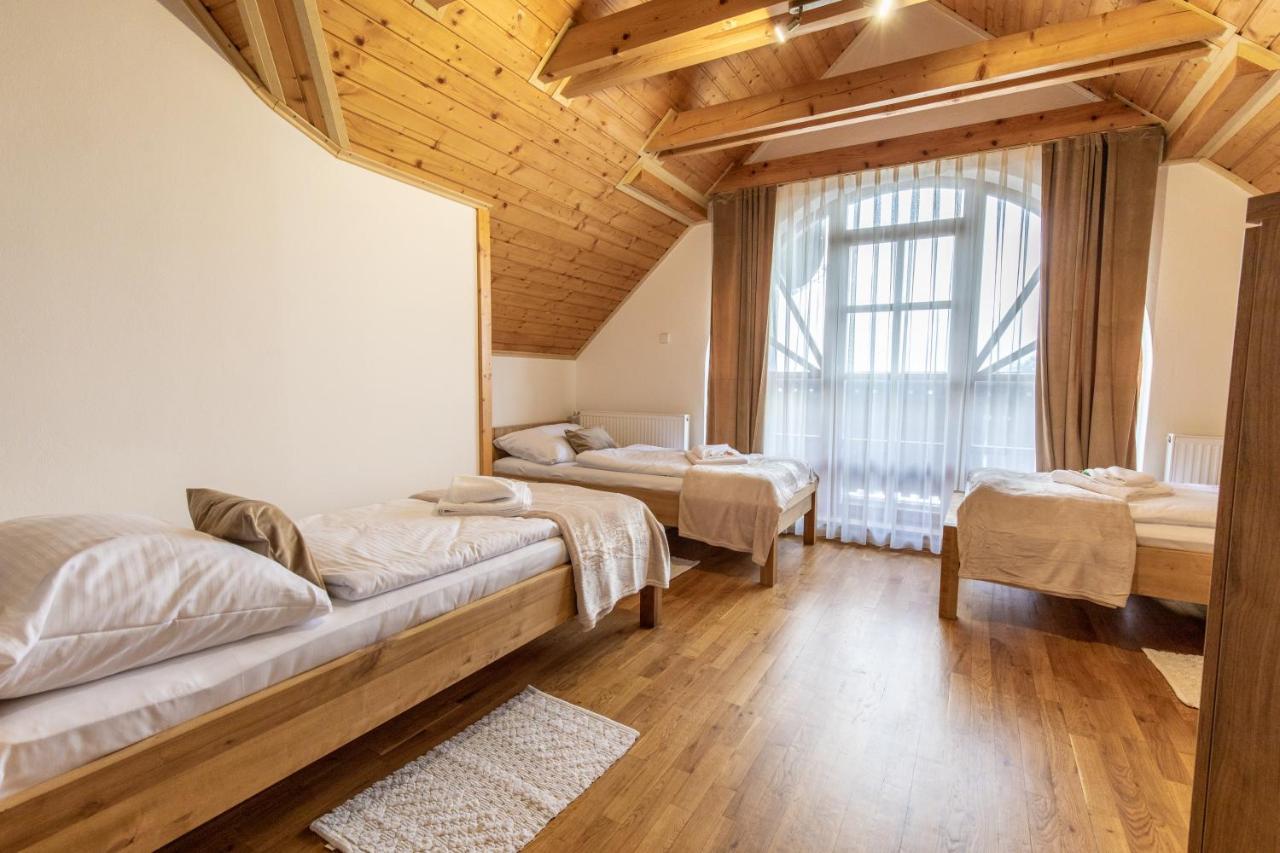 Tatryhome - Dom Veľký Slavkov Extérieur photo